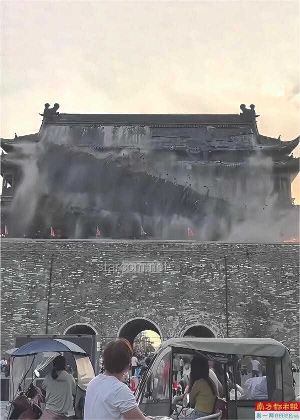 凤阳鼓楼瓦片脱落：历史遗产的创新守护之道